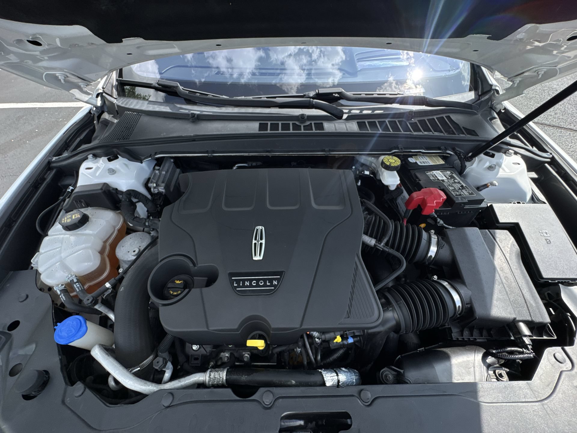Used 2020 Lincoln Continental Reserve w/ Luxury Package FWD image 27