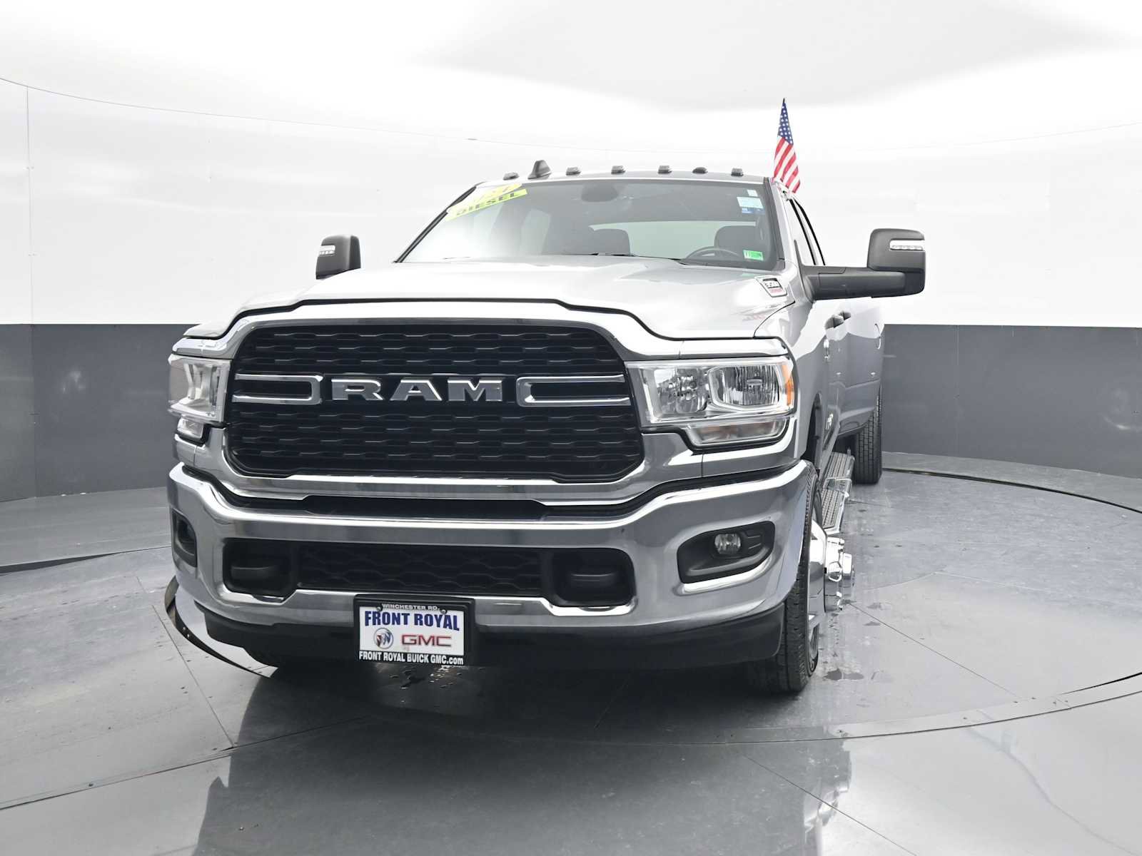 Used 2024 RAM 3500 Big Horn image 3
