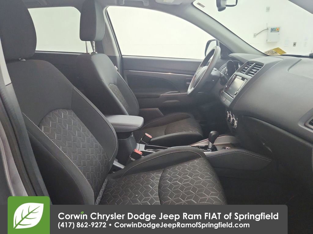 Used 2025 Mitsubishi Outlander Sport ES image 30