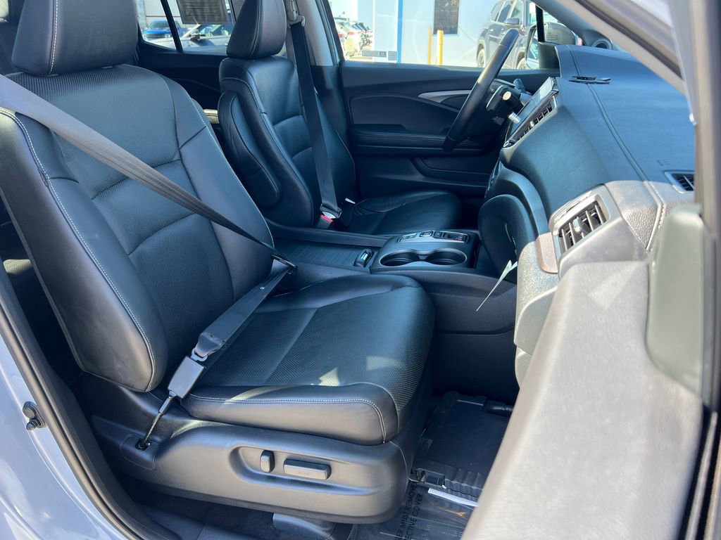 Used 2023 Honda Ridgeline RTL image 12