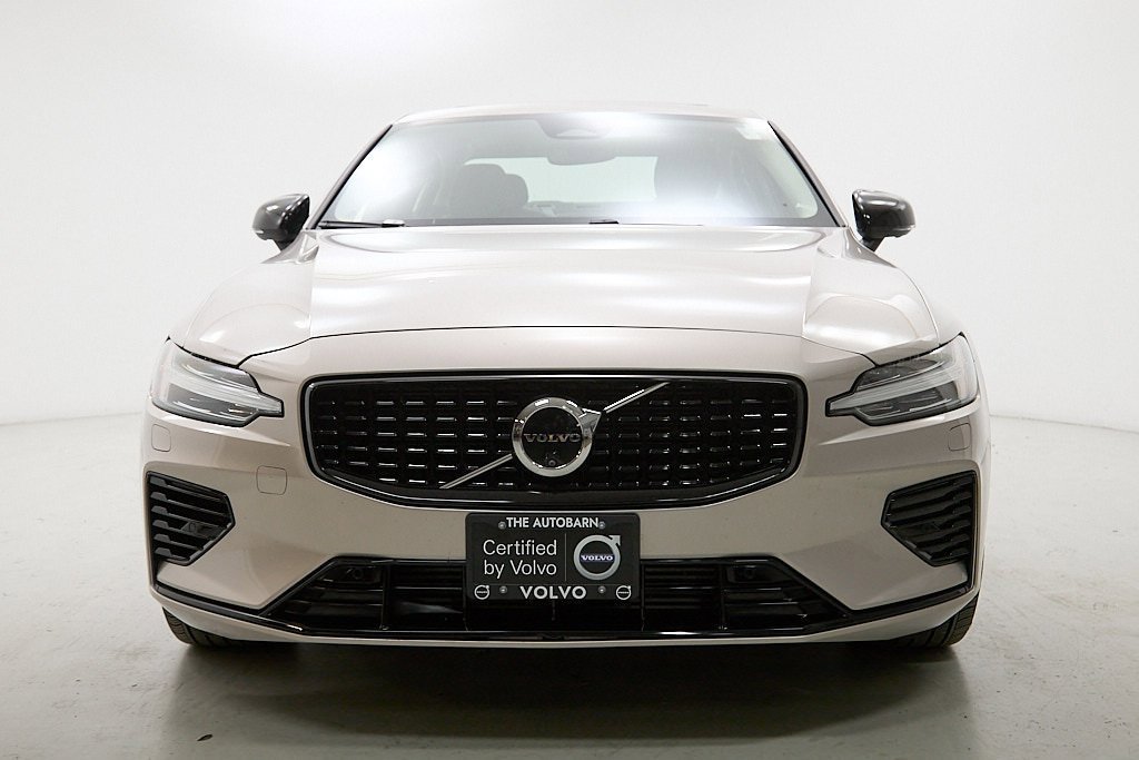 Certified 2025 Volvo S60 T8 Plus w/ Climate Package image 5