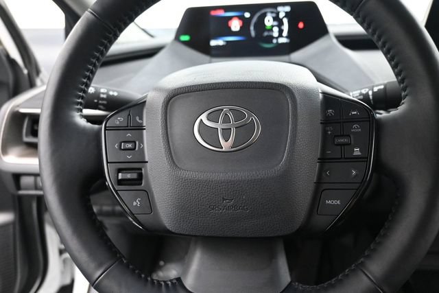 Used 2023 Toyota Prius XLE AWD/4WD image 16