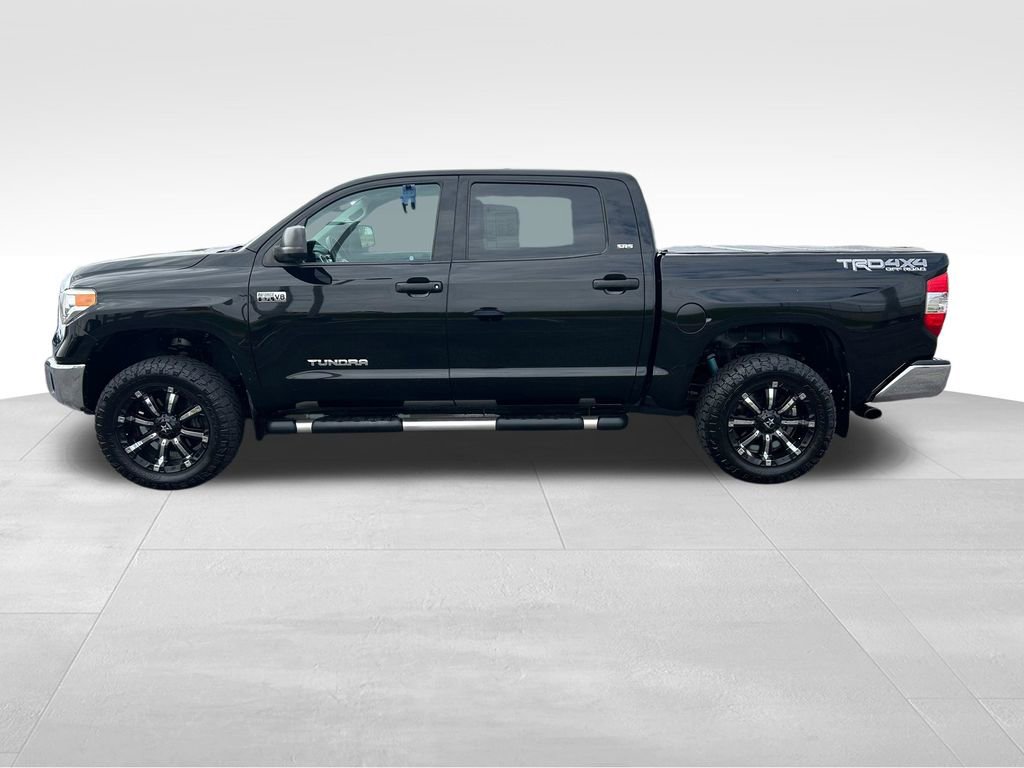 Used 2017 Toyota Tundra SR5 AWD/4WD image 2
