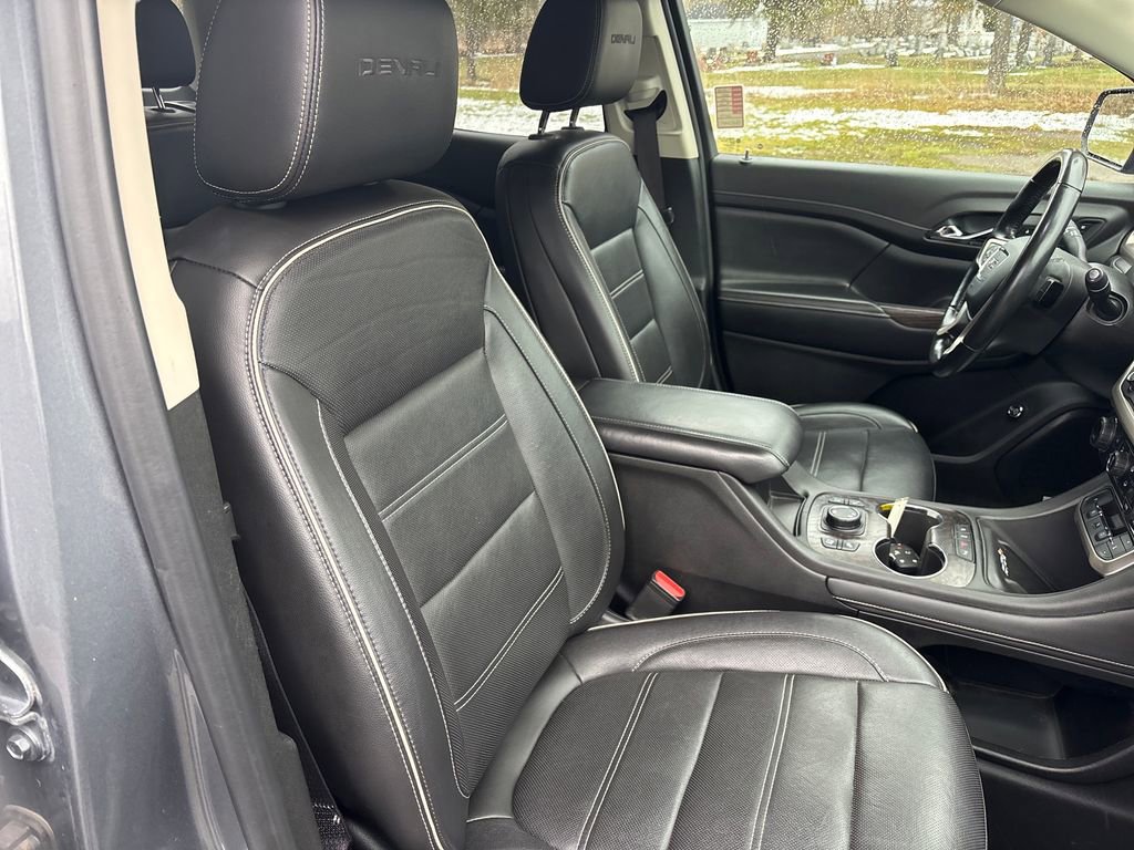 Used 2020 GMC Acadia Denali image 23