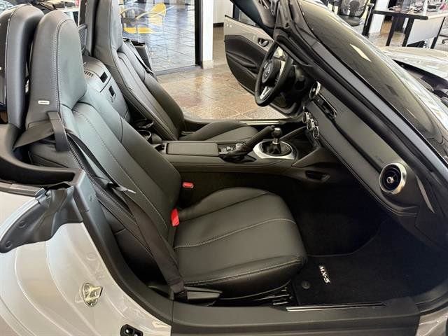 New 2025 MAZDA MX-5 Miata Grand Touring w/ Weather Package image 18