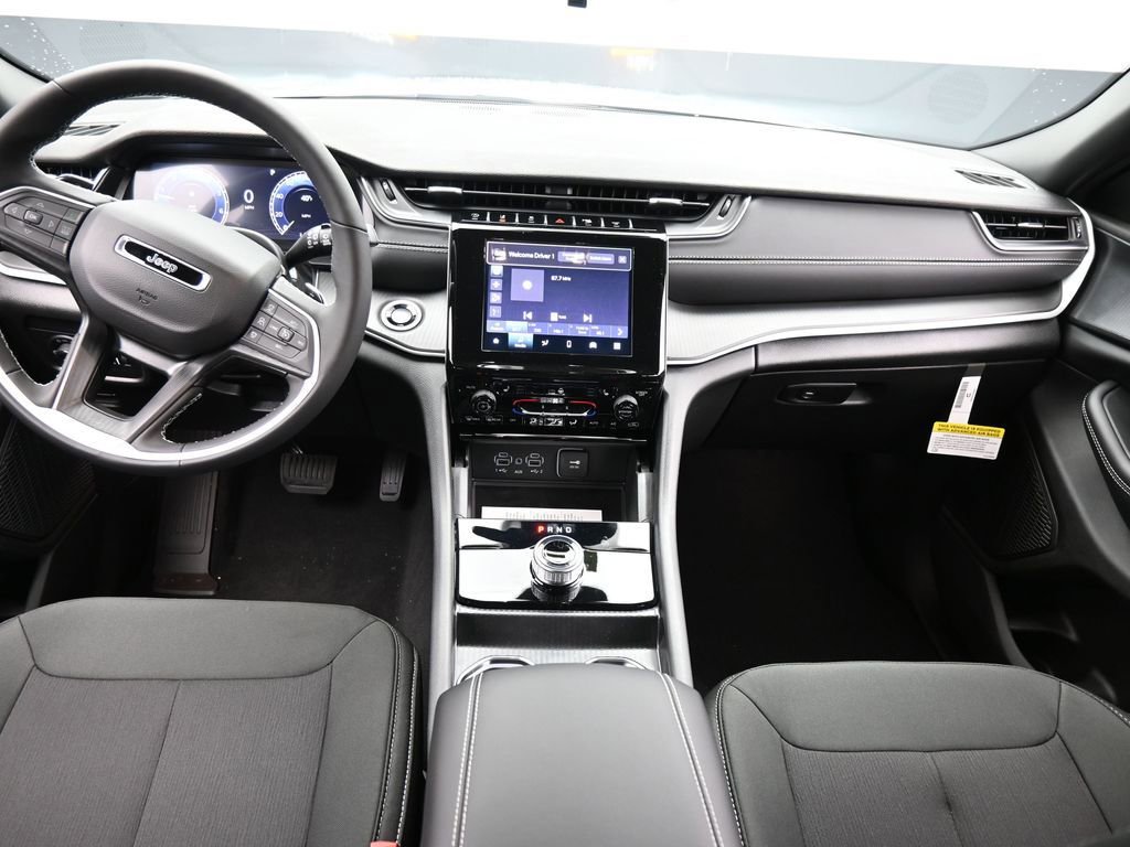 New 2026 Jeep Grand Cherokee L Laredo AWD/4WD image 14