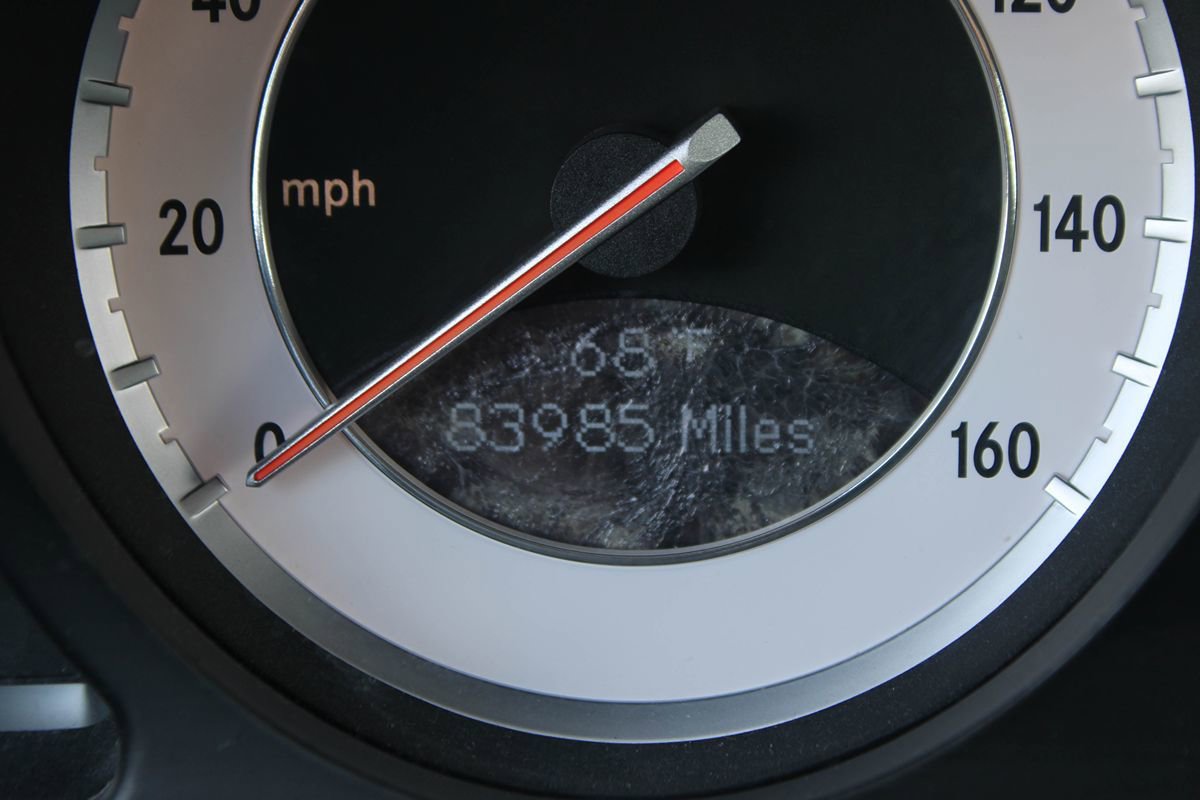 Used 2011 Mercedes-Benz SL 550 image 23