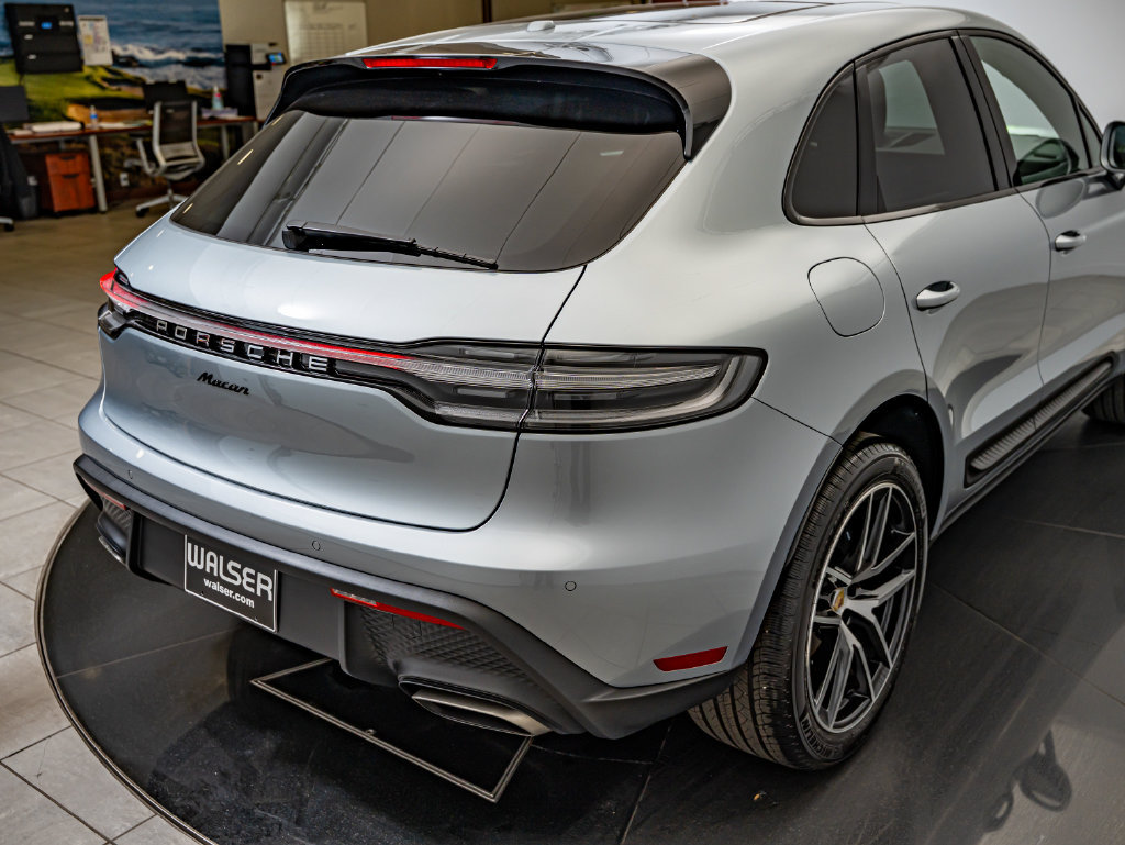 New 2026 Porsche Macan AWD/4WD image 19