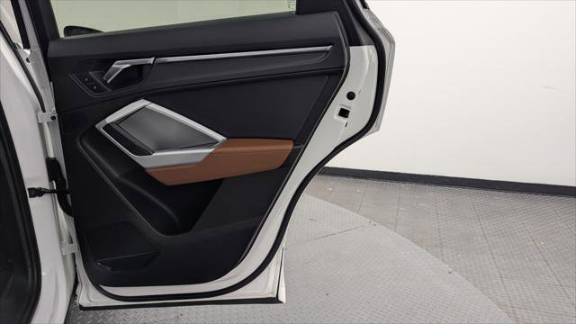 Used 2020 Audi Q3 2.0T Premium image 20