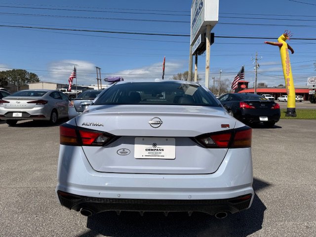 Used 2024 Nissan Altima 2.5 SR image 4