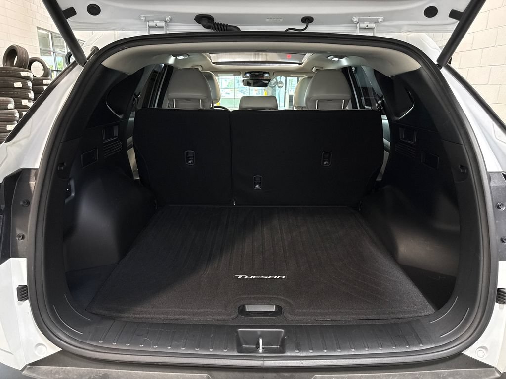 Used 2025 Hyundai Tucson SEL AWD/4WD image 14