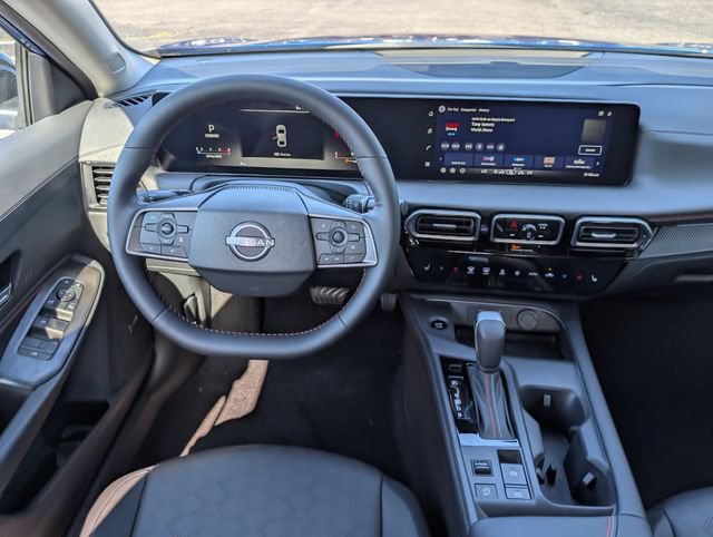 New 2026 Nissan Sentra SR w/ SR Premium Package FWD image 14