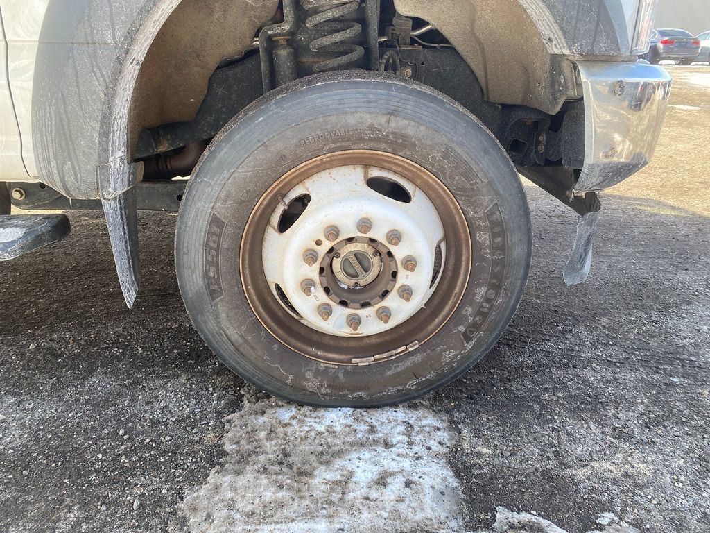 Used 2020 Ford F550 4x4 Regular Cab Super Duty w/ Power Equipment Group image 27