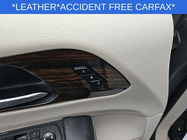 Used 2022 Chrysler Pacifica Limited image 32