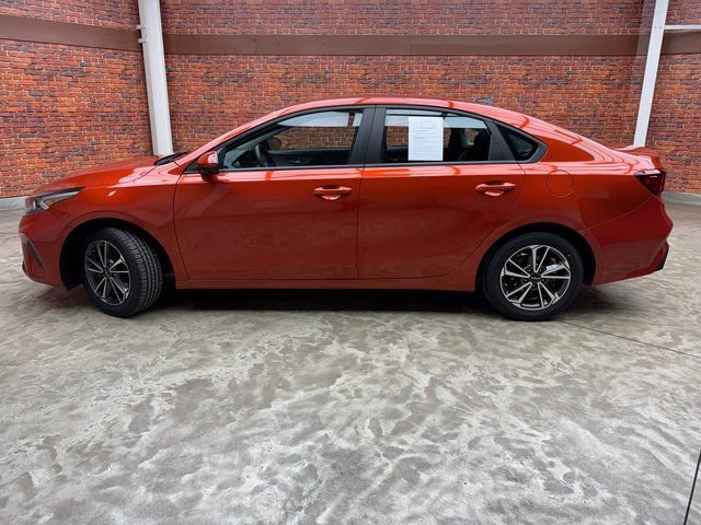 Used 2023 Kia Forte LXS video 2