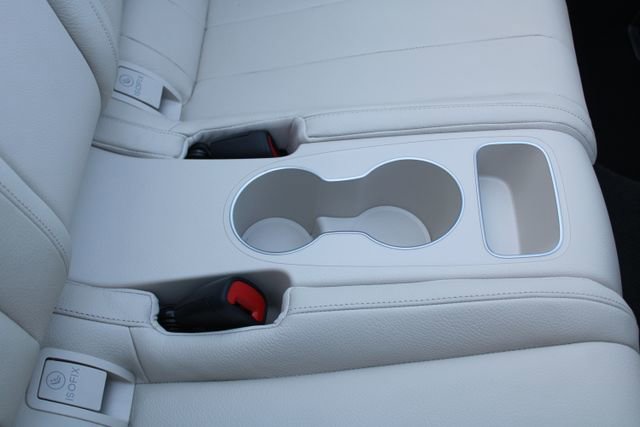 Used 2024 Mercedes-Benz CLE 450 4MATIC Cabriolet image 36