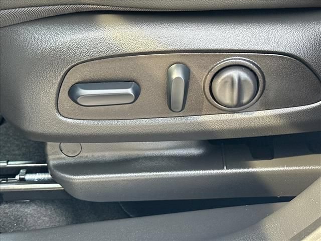 New 2026 Buick Encore GX Sport Touring w/ Advanced Technology Package FWD image 25