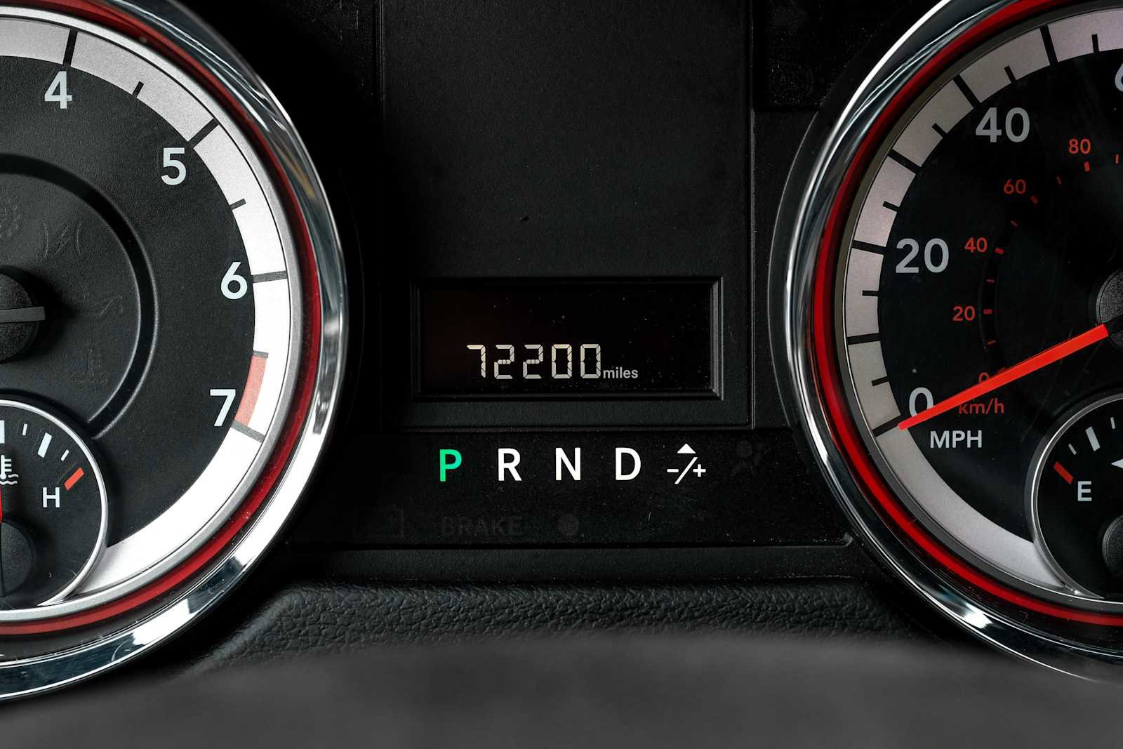 Used 2016 Dodge Grand Caravan SE image 21