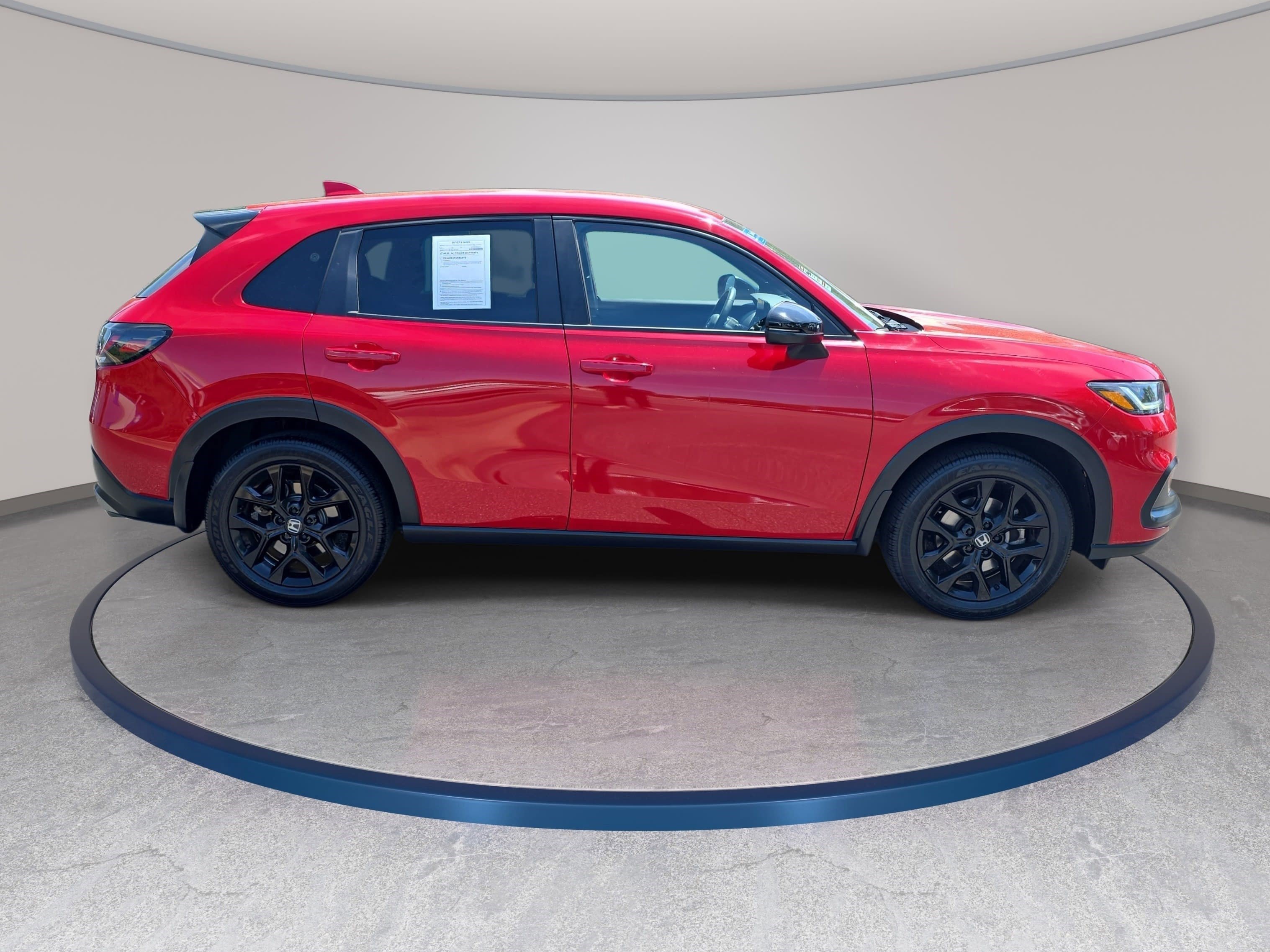 Used 2024 Honda HR-V Sport image 4