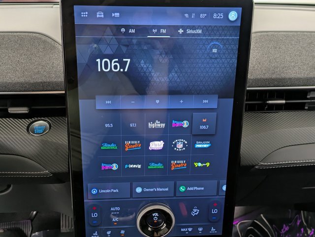 Used 2024 Ford Mustang Mach-E Premium image 12