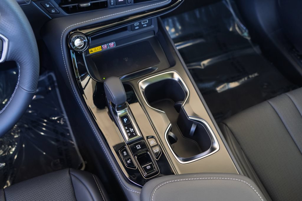 New 2026 Lexus NX 450h+ F Sport AWD/4WD image 24