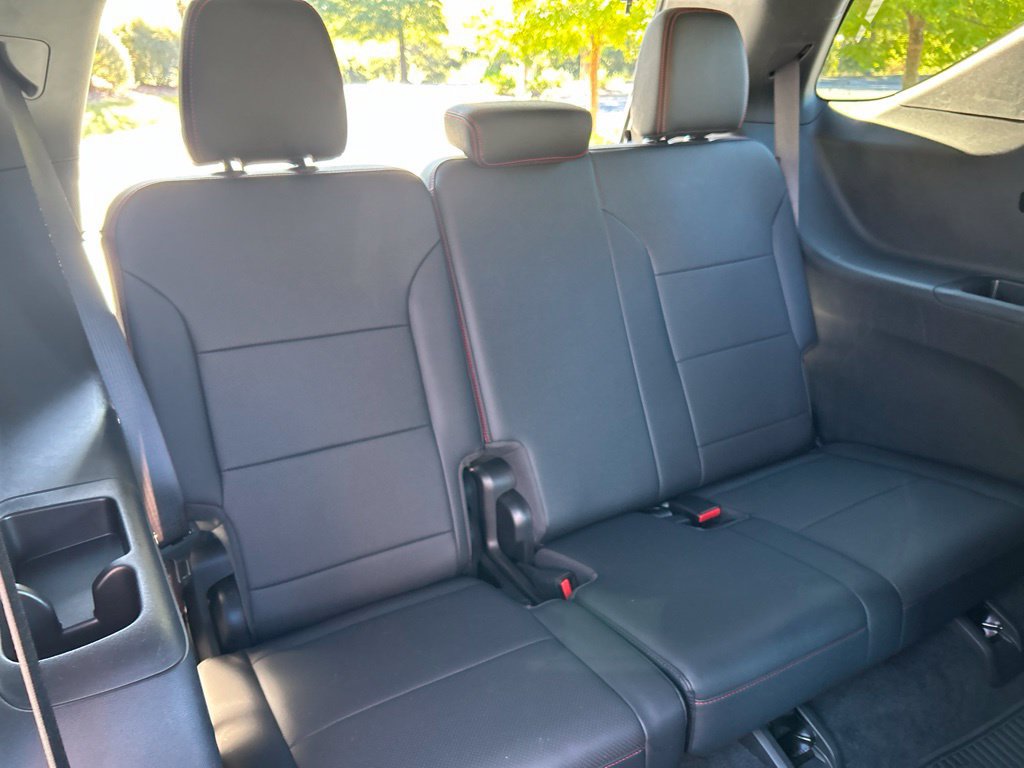 Used 2024 Chevrolet Traverse RS w/ LPO, Floor Liner Package FWD image 51