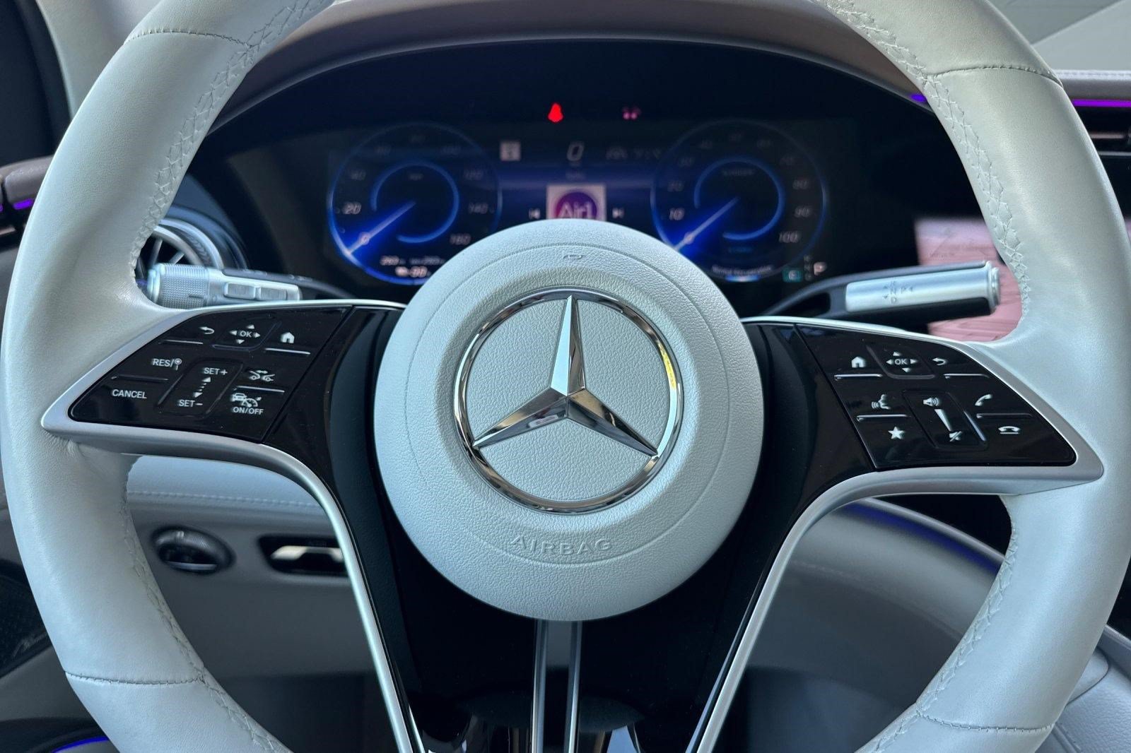 Certified 2023 Mercedes-Benz EQS 580 4MATIC SUV image 11