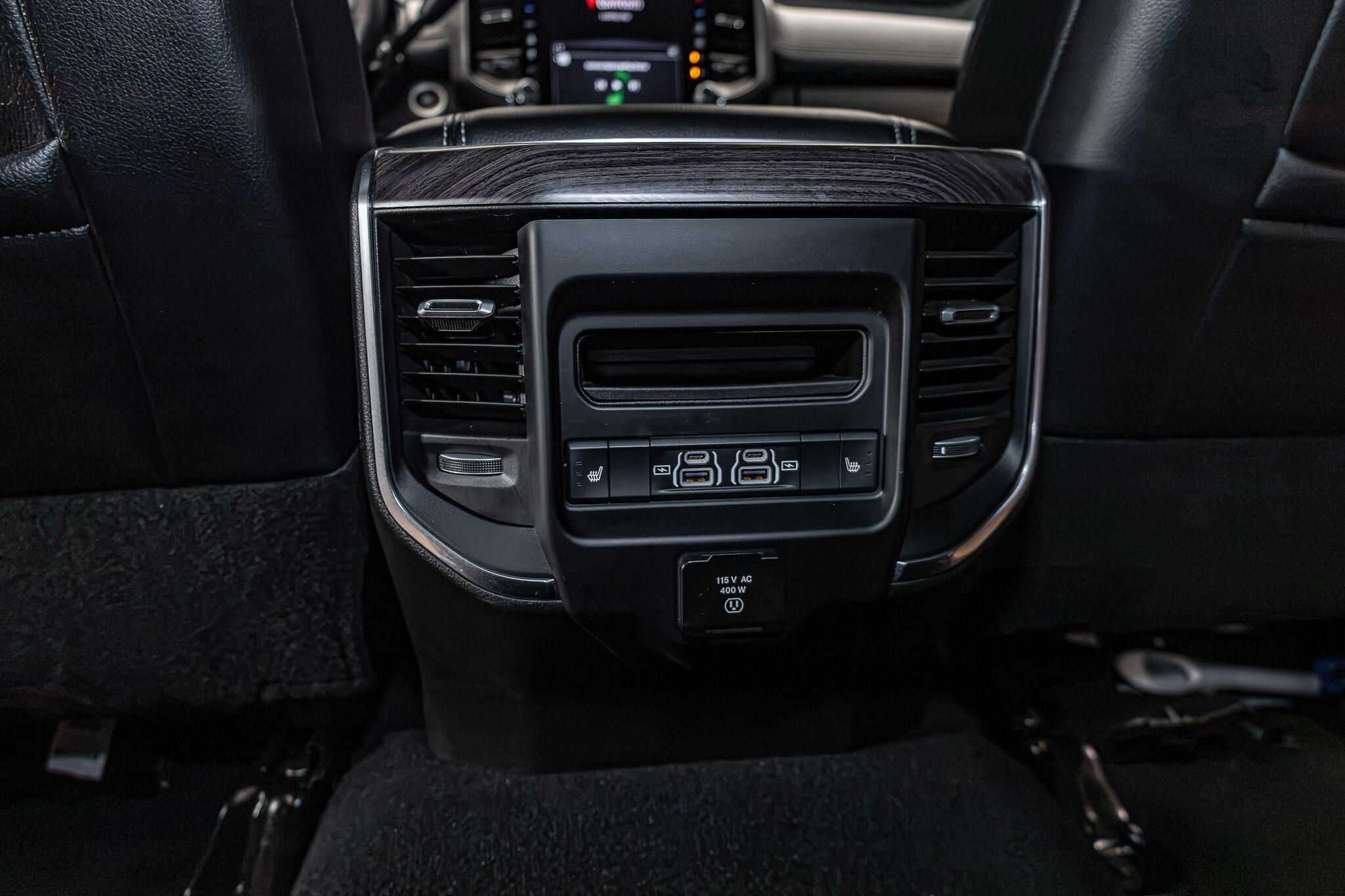 Used 2026 RAM 2500 Laramie AWD/4WD image 24