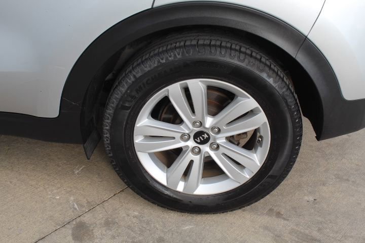 Used 2018 Kia Sportage LX FWD image 10