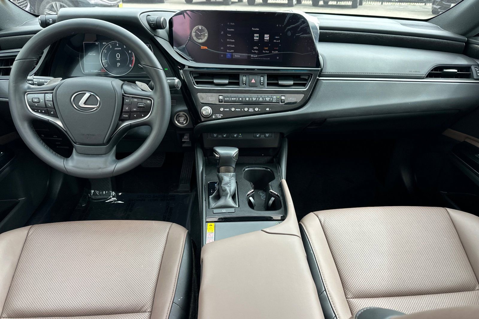 Used 2025 Lexus ES 350 w/ Premium Package FWD image 16