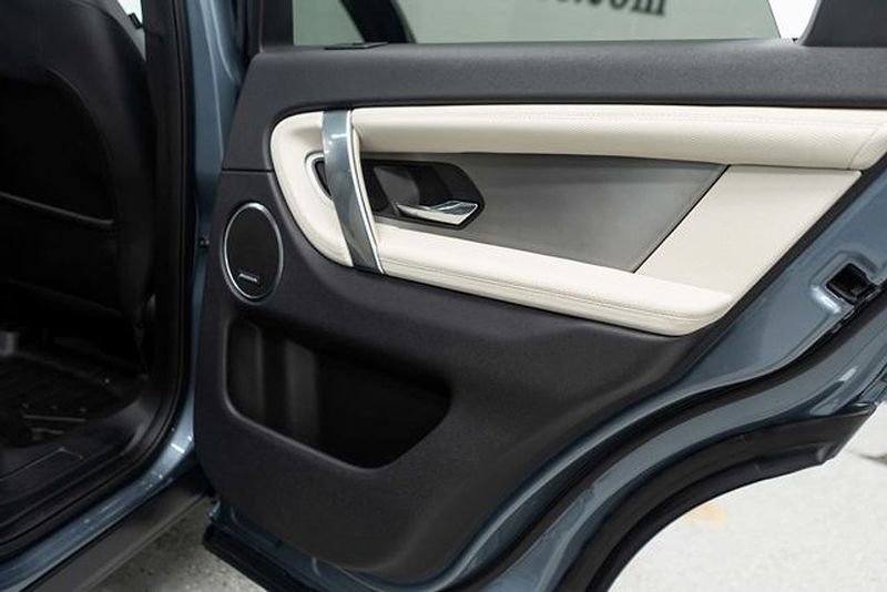 Used 2023 Land Rover Discovery Sport S R-Dynamic image 14