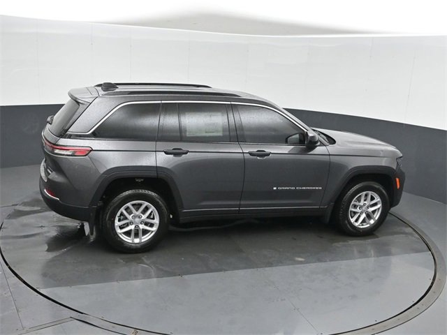 New 2025 Jeep Grand Cherokee Laredo X w/ Luxury Tech Group I image 27