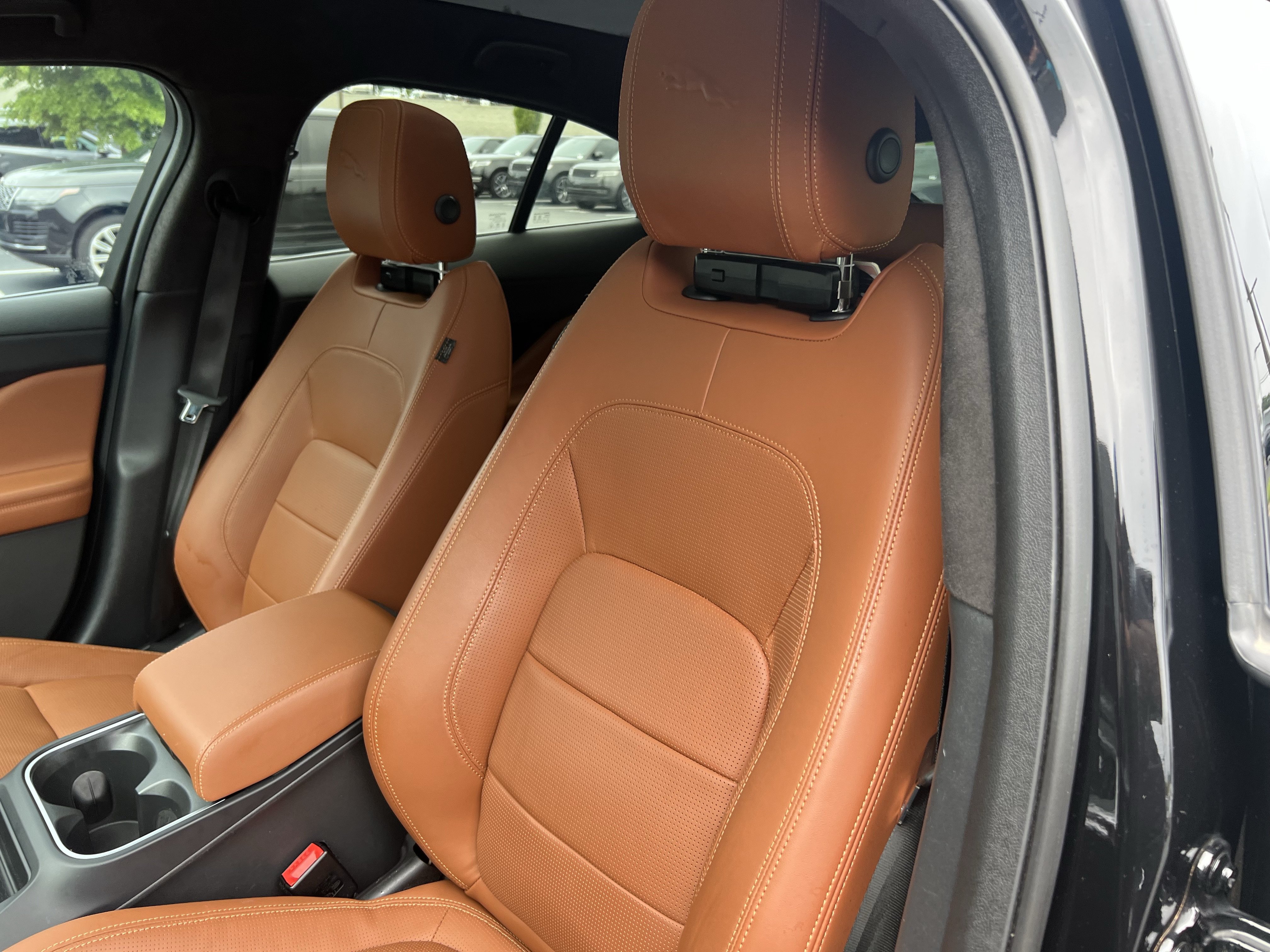 Used 2024 Jaguar I-PACE R-Dynamic HSE AWD/4WD image 18