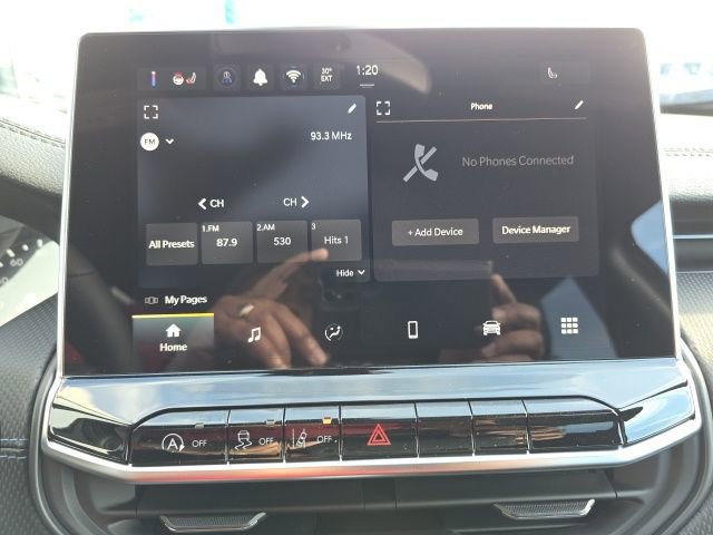 New 2026 Jeep Compass Latitude image 21