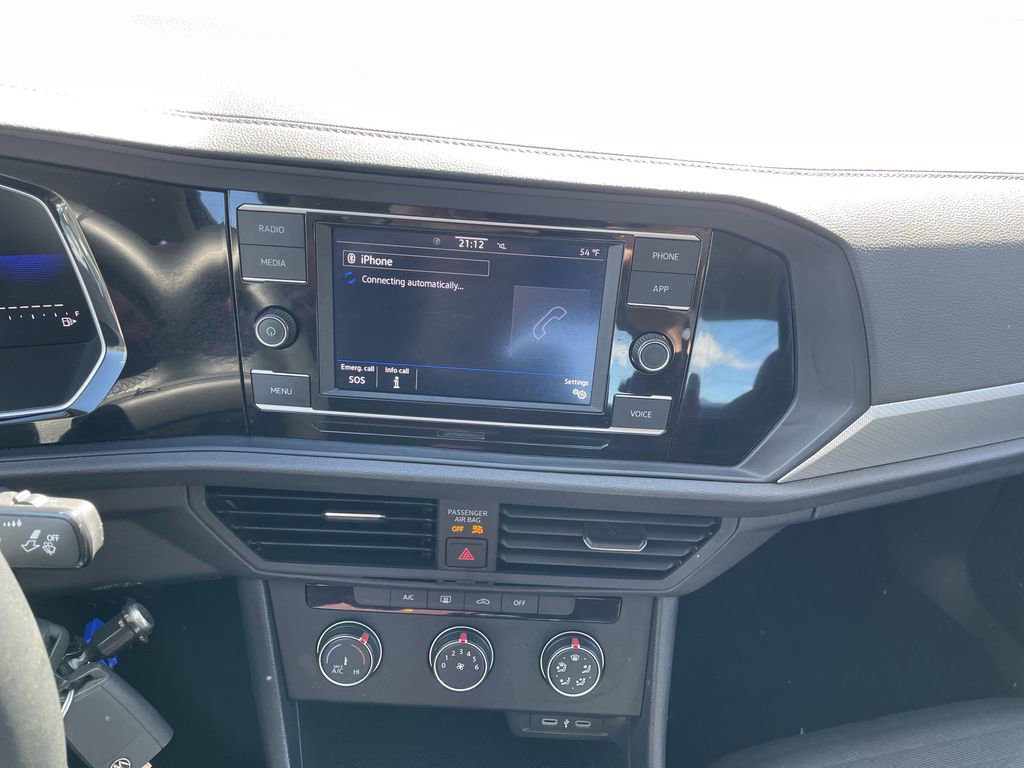 Used 2024 Volkswagen Jetta S image 18