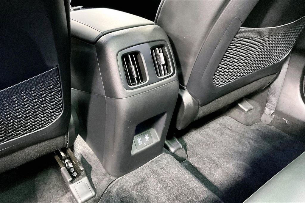 Used 2024 Hyundai Tucson Limited image 31