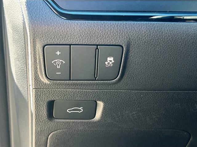 New 2026 Kia K5 GT FWD image 10