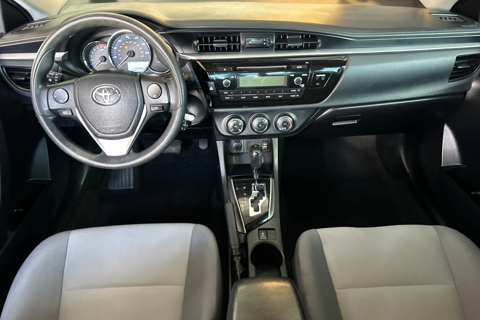 Used 2015 Toyota Corolla L image 13