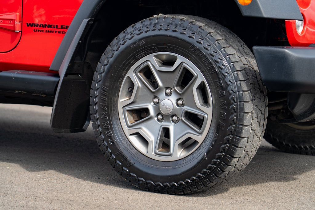 Used 2014 Jeep Wrangler Unlimited Rubicon w/ Dual Top Group image 8
