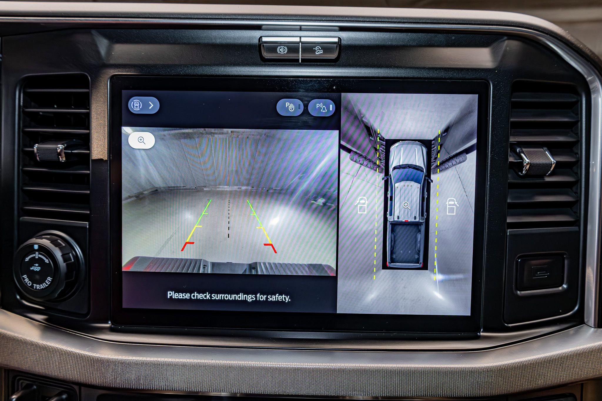 Used 2026 Ford F350 Platinum w/ Platinum Plus Package image 19