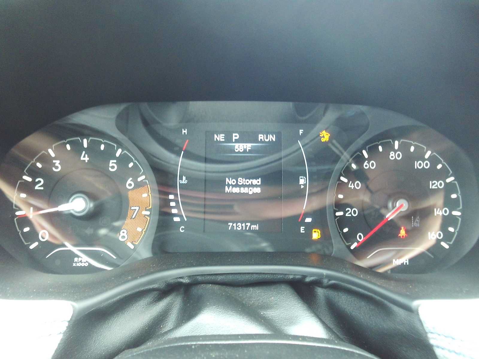 Used 2022 Jeep Compass Latitude w/ Sun and Sound Group AWD/4WD image 8