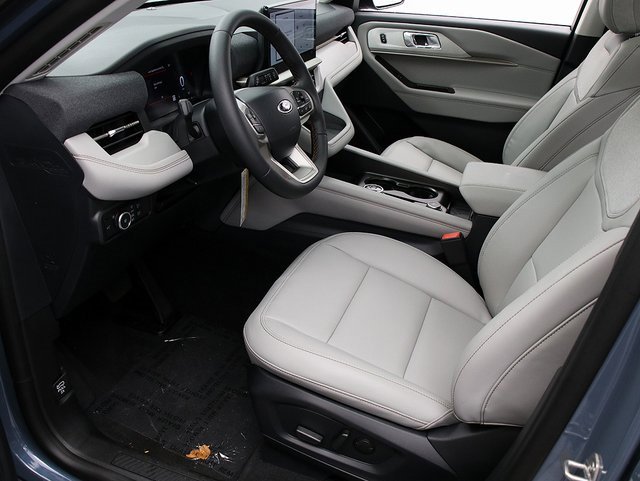 New 2026 Ford Explorer Active image 10