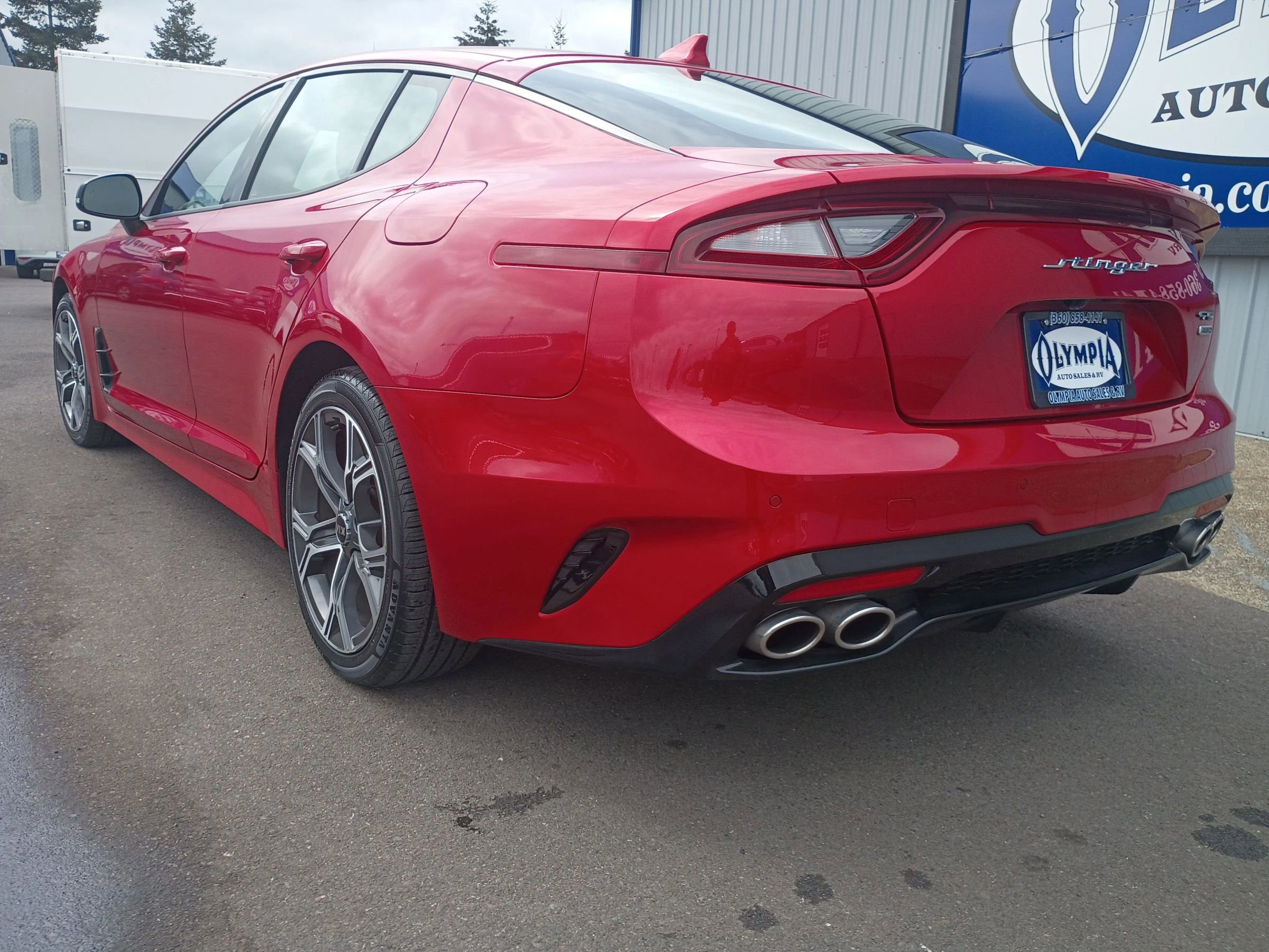 Used 2021 Kia Stinger GT-Line w/ Sun & Sound Package AWD/4WD image 16