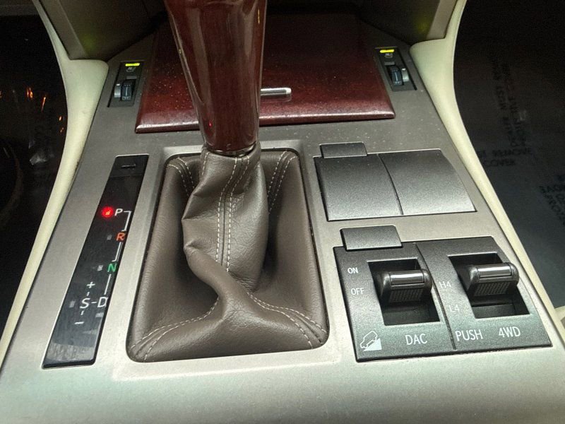 Used 2010 Lexus GX 460 image 28