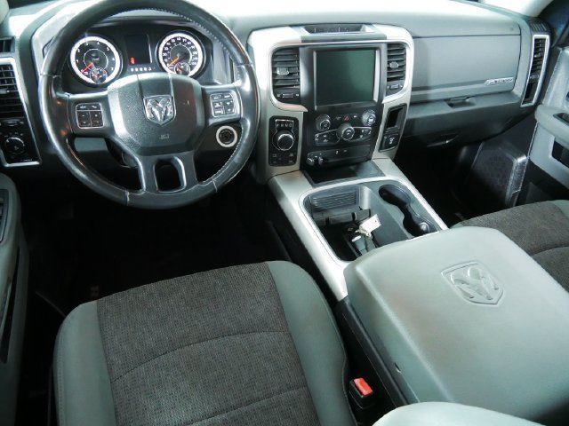 Used 2016 RAM 1500 Big Horn AWD/4WD image 4
