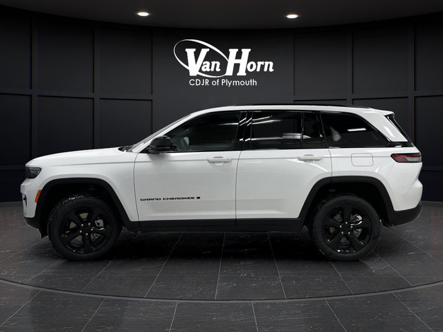 New 2025 Jeep Grand Cherokee Limited w/ Black Appearance Package AWD/4WD image 13