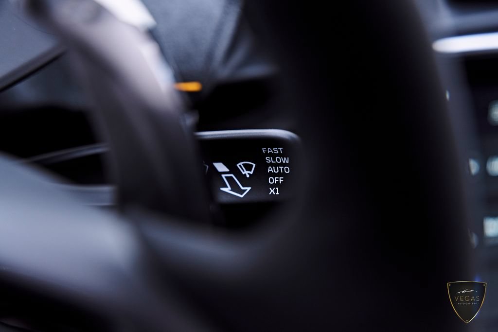 Used 2025 McLaren Artura RWD image 67