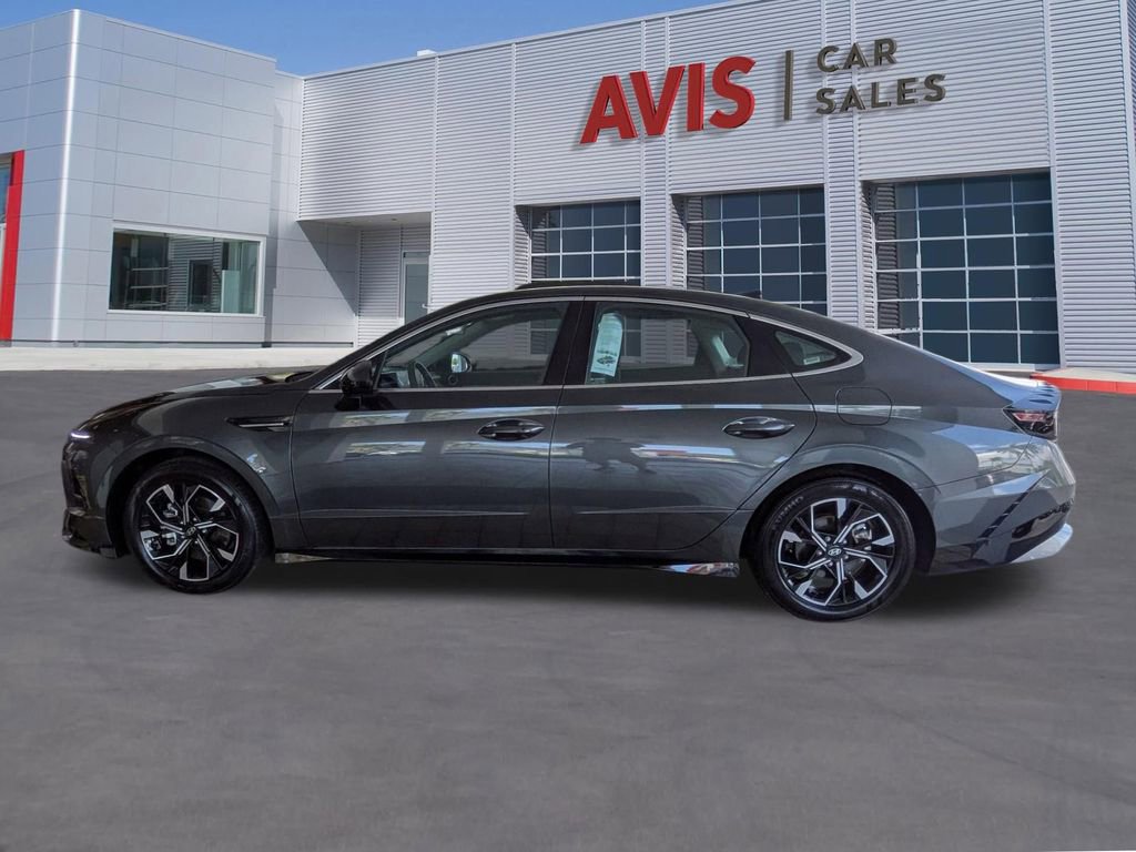 Used 2025 Hyundai Sonata SEL FWD image 11