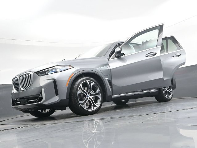 New 2026 BMW X5 xDrive50e AWD/4WD image 46