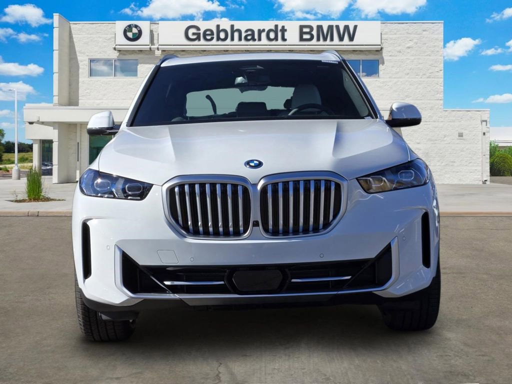 New 2026 BMW X5 xDrive50e w/ Premium Package image 2